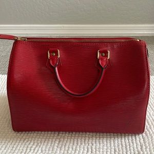 *SOLD* Louis Vuitton Epi Speedy 30